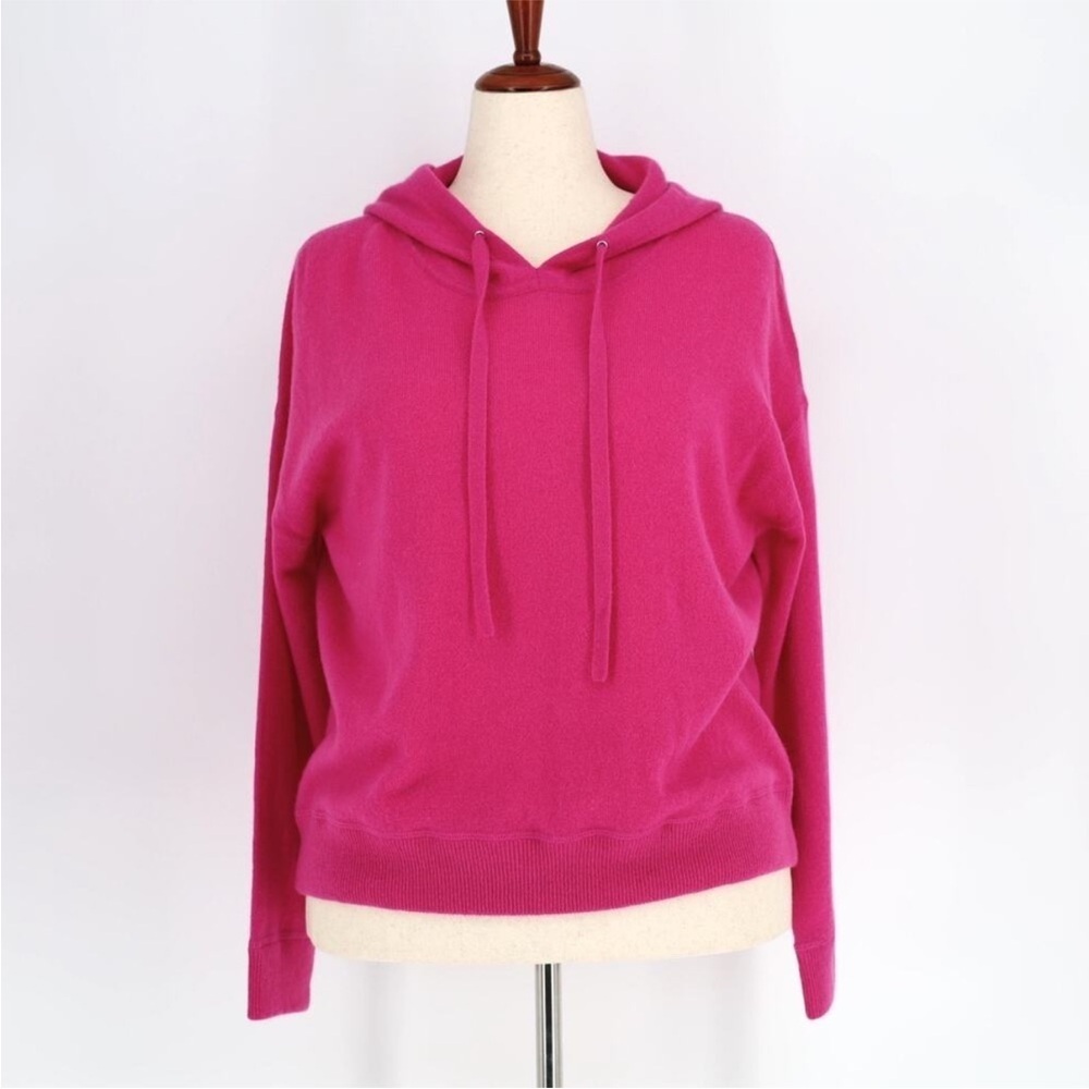 C by Bloomingdale’s 2 ply cashmere sweater hoodie hood hot pink medium m